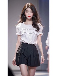 2024夏季新款女装韩版chic甜美减龄白色短袖衬衫黑色百褶裙两件套