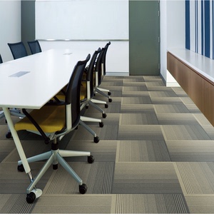 世霸商用写字楼办公室环保条纹渐变方块地毯拼接地毯耐磨50*50cm
