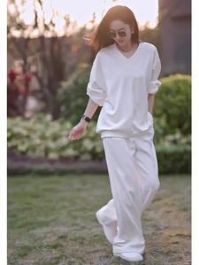 白色休闲运动套装女2024夏季减龄洋气纯色卫衣今年流行韩剧两件套