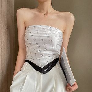 小方巾抹胸丝巾发带女夏季薄款装饰领巾绑发头巾绑包小众春秋围巾