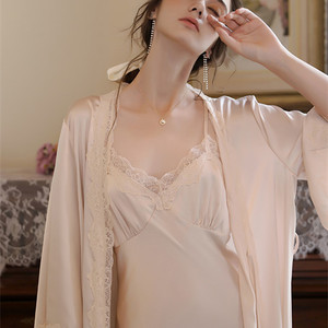 睡衣女吊带性感春秋两件套法式蕾丝长袖长款晨袍夏季冰丝睡裙深v