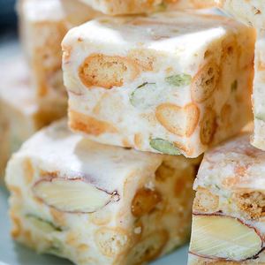 桂林特产雪花酥手工自制牛轧糖捶糖帮玫瑰桂花抹茶味广西零食小吃