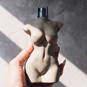 只此一批特价 kkw body fragrance香水金卡戴珊kim沙漏型身体香水