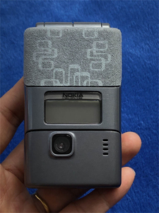 仅有几台 卖完就没了诺基亚7200 经典鹿皮翻盖手机