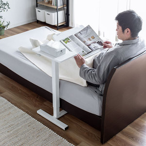 日本SANWA电脑桌移动桌可升降桌演讲桌培训学生桌床边隐形脚轮高度角度可调节