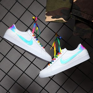nike镭射男鞋