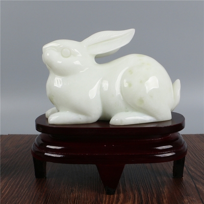 辽宁岫玉摆件招财玉兔摆件玉器摆件家居摆设客厅天然玉石q兔子属
