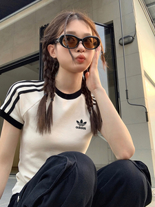 adidas阿迪达斯短袖jennie同款夏季三叶草圆领正肩修身T恤女上衣