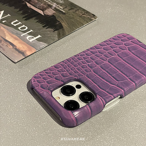高贵深紫色鳄鱼纹适用iPhone15promax苹果14手机壳13新款12/11硬