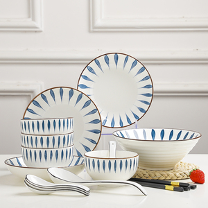 釉下彩2-4人碗碟勺筷组合套装陶瓷餐具 泡面碗汤碗盘简约吃饭碗盘