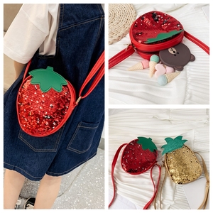 韩版可爱女童2020时尚公主斜挎包亮片草莓菠萝包洋气零钱儿童小包