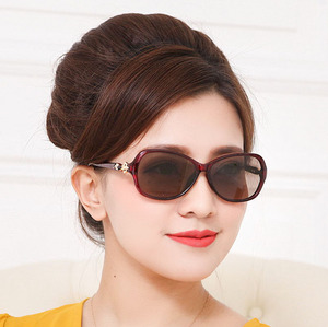 中老年天然水晶眼镜女款养眼石头太阳镜墨镜护目遮阳防紫外线术后