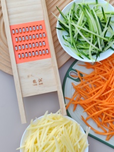龙江牌切丝器商用多功能切菜器土豆丝擦丝器不锈钢刨丝神器擦菜板