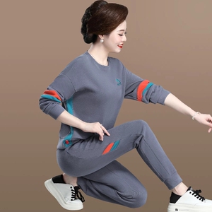 妈妈运动套装女春秋卫衣针织衫中老年人洋气中年秋装休闲服两件套