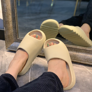 帝奥椰子拖鞋女肯豆同款踩屎感yeezy沙色暖沙黄莆田slide新款情侣