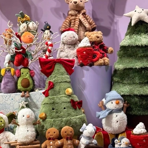 【圣诞】jellycat正品代购圣诞节新品圣诞树爆炸头企鹅耳罩茄子