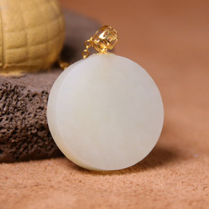 侠客梦想淘宝璞玉轩 天然新疆和田白玉钱袋子玉坠