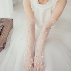 2020新款婚纱手套新娘造型配饰影楼写真拍照手套长款网纱钉珍珠子