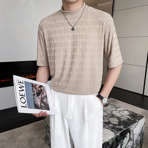 白色高领薄衣服男