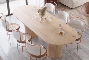 北欧纯实木个性餐桌椭圆形餐厅饭桌简约长条桌书桌现代原木工作台
