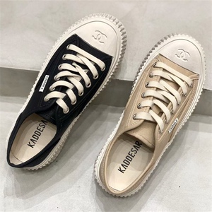 小白鞋女卡迪高