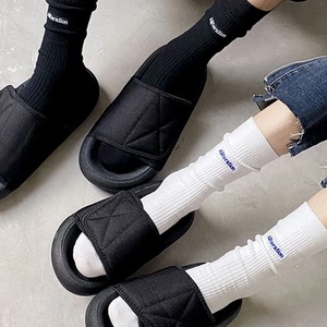 运动鞋袜子搭配女