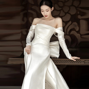 一字肩长袖轻婚纱缎面主纱高端轻奢出门纱法式大拖尾新娘结婚礼服