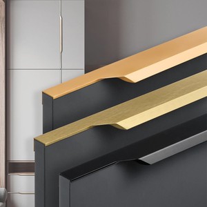 定制拇指款拉手橱柜免开槽隐形通体抽屉轻奢通顶封边衣柜柜门把手