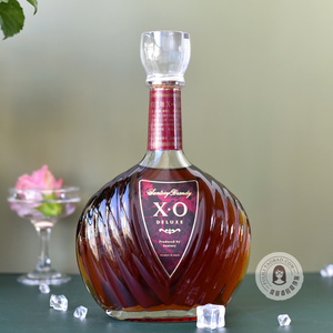 三得利白兰地xo蒸馏酒日本原瓶进口洋酒suntory deluxe 40度700ml