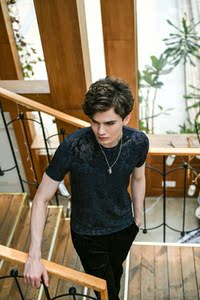 普斯莱利 pullman 欧美时尚休闲百搭英伦短袖个性欧洲站男装潮t恤