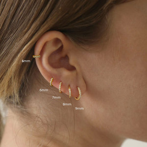 极简耳扣的万能戴法~s925纯银镀金极简约锆石碎钻耳圈耳环女叠戴