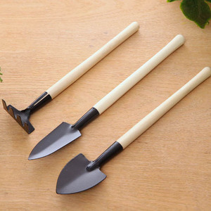 家用植物松土工具