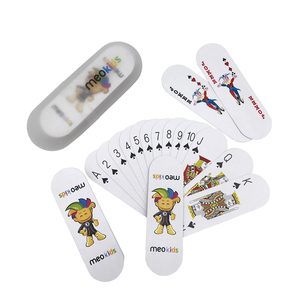 创意条形纸扑克牌塑料盒子包装儿童益智娱乐打牌便携长条游戏卡片