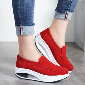 女士复古风春款白搭摇摇鞋25 30 35岁中年少妇优雅女鞋大气女单鞋