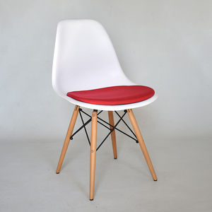 伊姆斯椅子坐垫家用北欧塑料椅子垫餐椅加厚四季通用休闲椅垫子