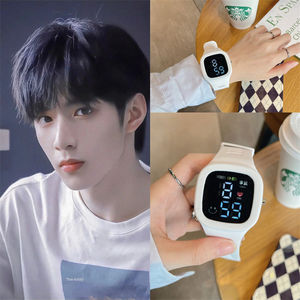 刘耀文同款手表男ins风初高中学生运动高颜值便宜青少年电子表女