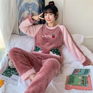 。2023年新款秋冬睡衣女孩珊瑚绒大童初中学生韩版可爱卡通家居服