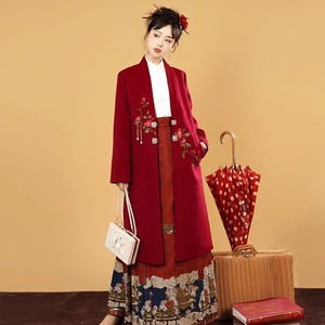 暖阳原创汉服女改良新中式国风红色过年马面裙毛呢大衣外套秋冬款