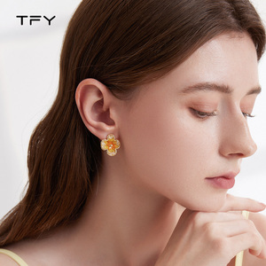 黄色水晶花朵银针耳钉小众设计感耳环2024新款爆款高级感绿色耳饰