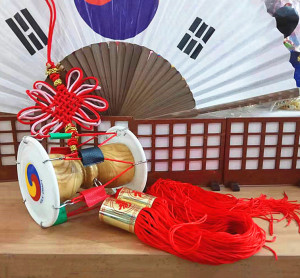 结婚婚庆乔迁开业礼品烧烤店墙壁挂件朝鲜腰鼓圆鼓平安鼓长鼓挂饰