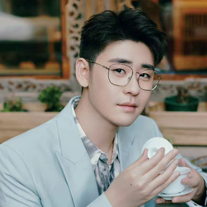 靓佳佳家居淘宝张云雷小辫儿二爷同款日本眼镜链条挂脖小星球太阳