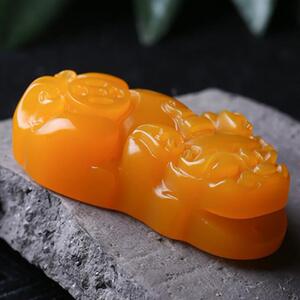 即将结束一元拍卖/和田玉黄龙玉黄玉貔貅吊坠 鸡油黄料貔貅挂件