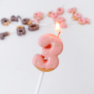 韩国ins风甜美可爱草莓巧克力造型儿童生日蛋糕装饰数字蜡烛插件