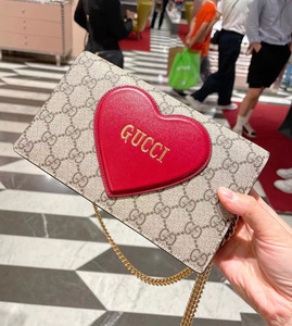 gucci/古驰 爱心 love 链条单肩小斜挎包 手机包 女包 woc