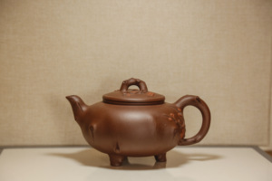 【孙明霞紫砂】周公制凌寒梅香壶全手工紫泥紫砂壶容量300cc左右