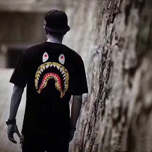 正品潮牌stussy短袖男女情侣装2018新款tee鲨鱼宽松圆领大码t恤