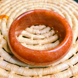 内蒙古佘太翠佘太玉红翡沙镯可定制可做证书镯子女士礼物