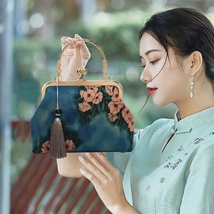 2021夏季穿旗袍配的包包小众汉服古风女斜挎百搭中国风手提包复古