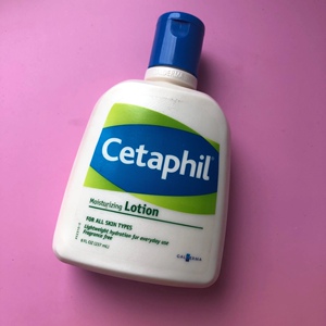 cetaphil丝塔芙保湿润肤乳237ml保湿低敏感 大瓶无日期显示