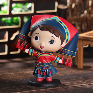 2022新款特色民族娃娃办公室装饰摆件壮族工艺品个性礼品手办礼物
